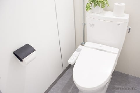 トイレの床掃除 クイックルワイパーやマイペットをどう使うの コジカジ