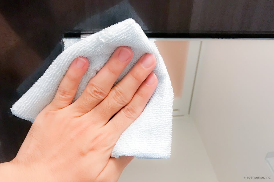 鏡の磨き方 ピカピカになる拭き方のコツ おすすめ磨きグッズ5選 コジカジ