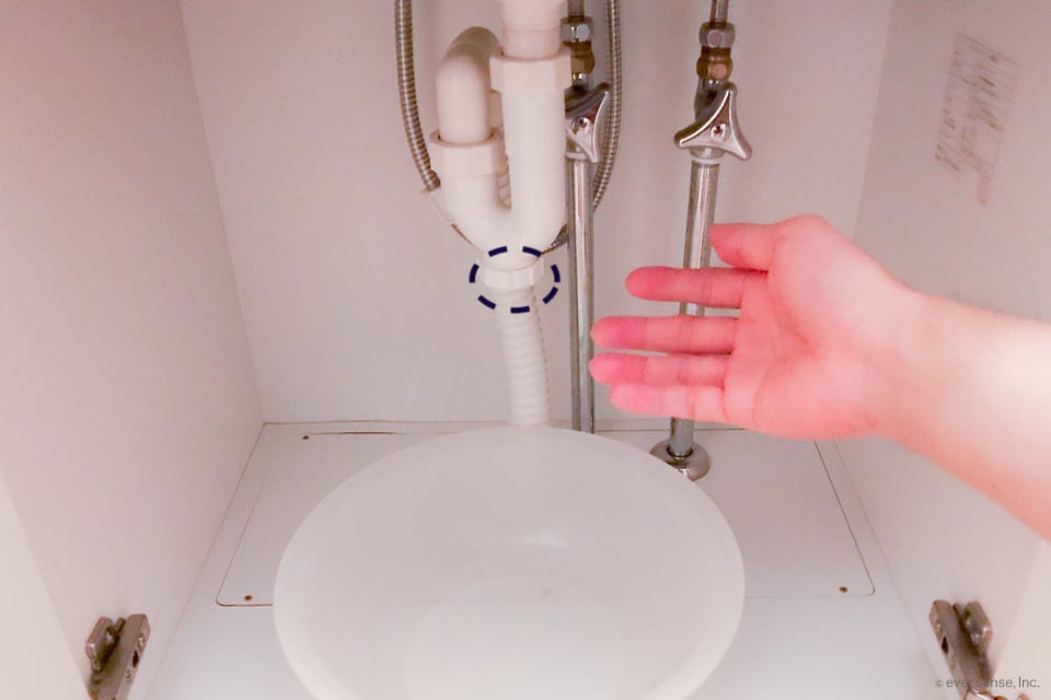 洗面台の排水口を掃除！洗面所のつまりにはパイプユニッシュ！ コジカジ