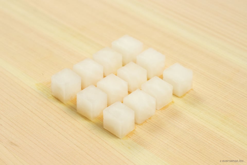 大根のさいの目切り 1cm角のサイコロ状に切る 角切りともいう コジカジ