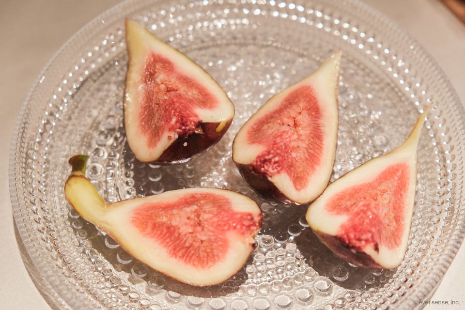 いちじくは冷凍で1ヶ月長持ち 解凍方法やおいしい食べ方は コジカジ